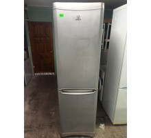 Холодильник Indesit BH 20 S