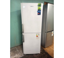 Холодильник Beko CS 329020