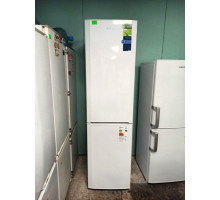 Холодильник Beko CS 335020