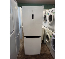 Холодильник Indesit DF 5160 W