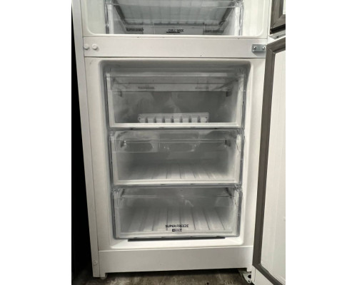 Холодильник Hotpoint-Ariston HFP 7200 WO с гарантией 