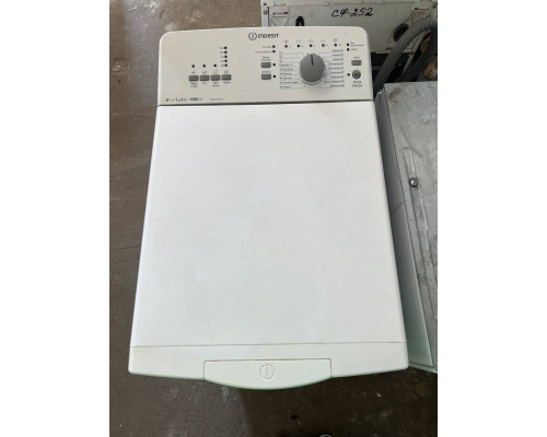 Стиральная машина Indesit ITW A 51051 G с гарантией