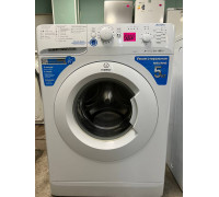 Стиральная машина Indesit NWSB 5851